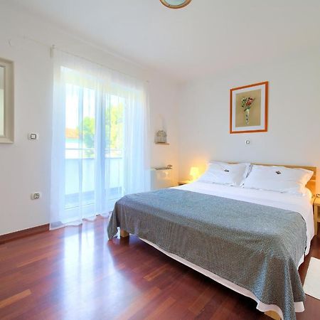 Bed&Breakfast Lucija Bed & Breakfast Punat Bagian luar foto