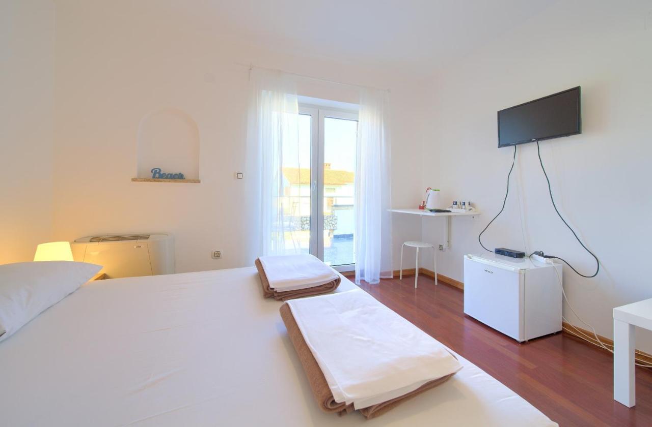Bed&Breakfast Lucija Bed & Breakfast Punat Bagian luar foto